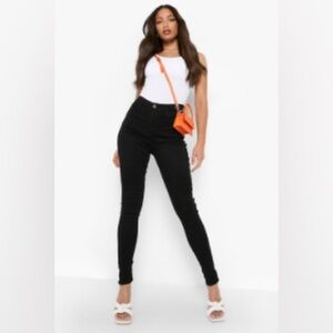 High-Waist Black Skinny Jeans for Women